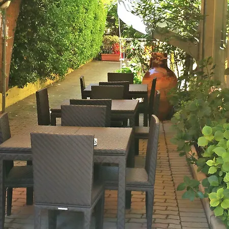 Illi Hotel 3*